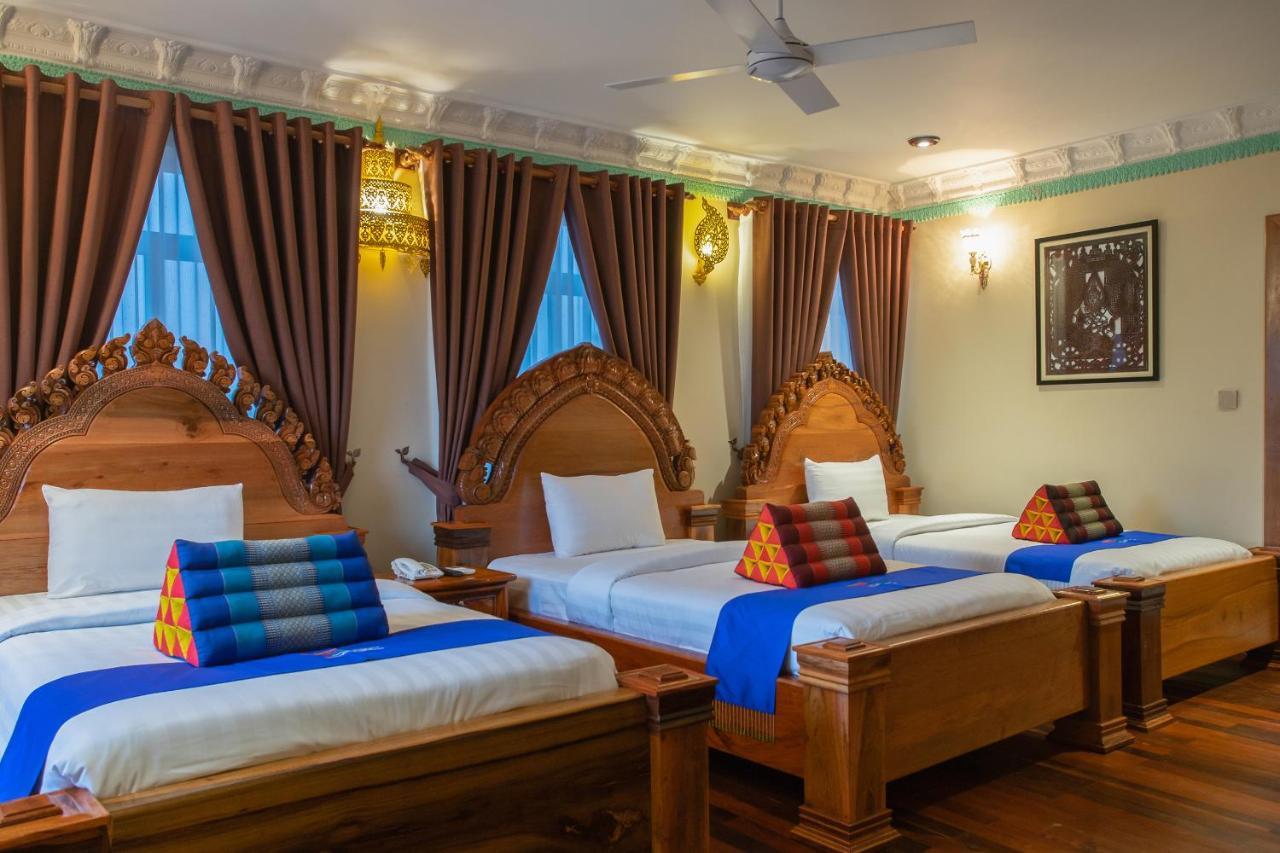 Okay Palace Hotel Phnom Penh Bagian luar foto