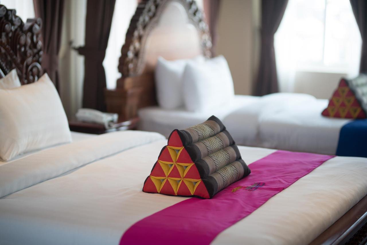 Okay Palace Hotel Phnom Penh Bagian luar foto