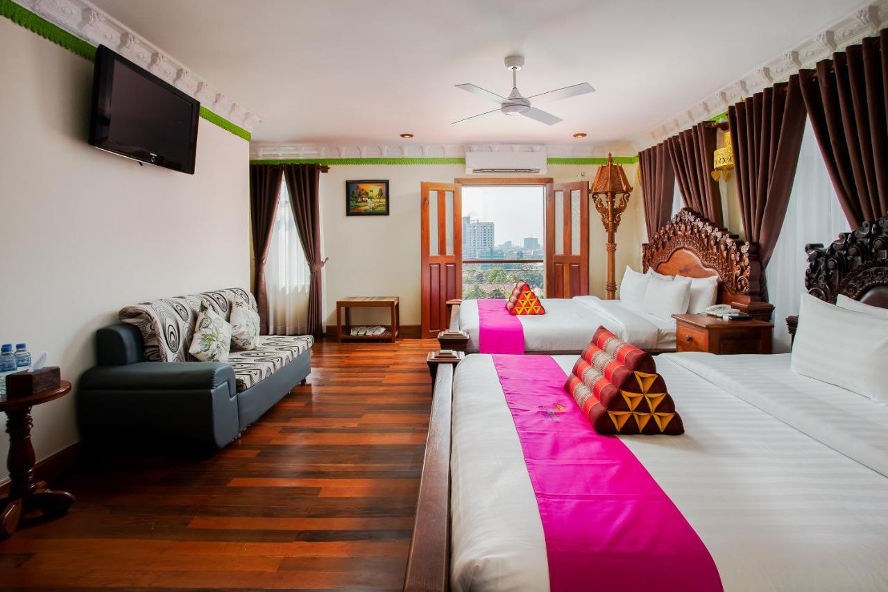 Okay Palace Hotel Phnom Penh Bagian luar foto