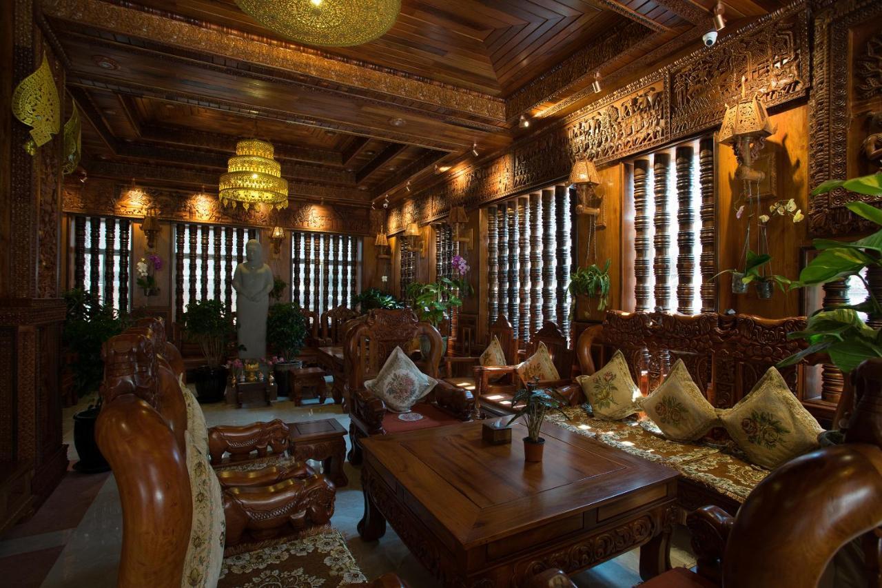Okay Palace Hotel Phnom Penh Bagian luar foto