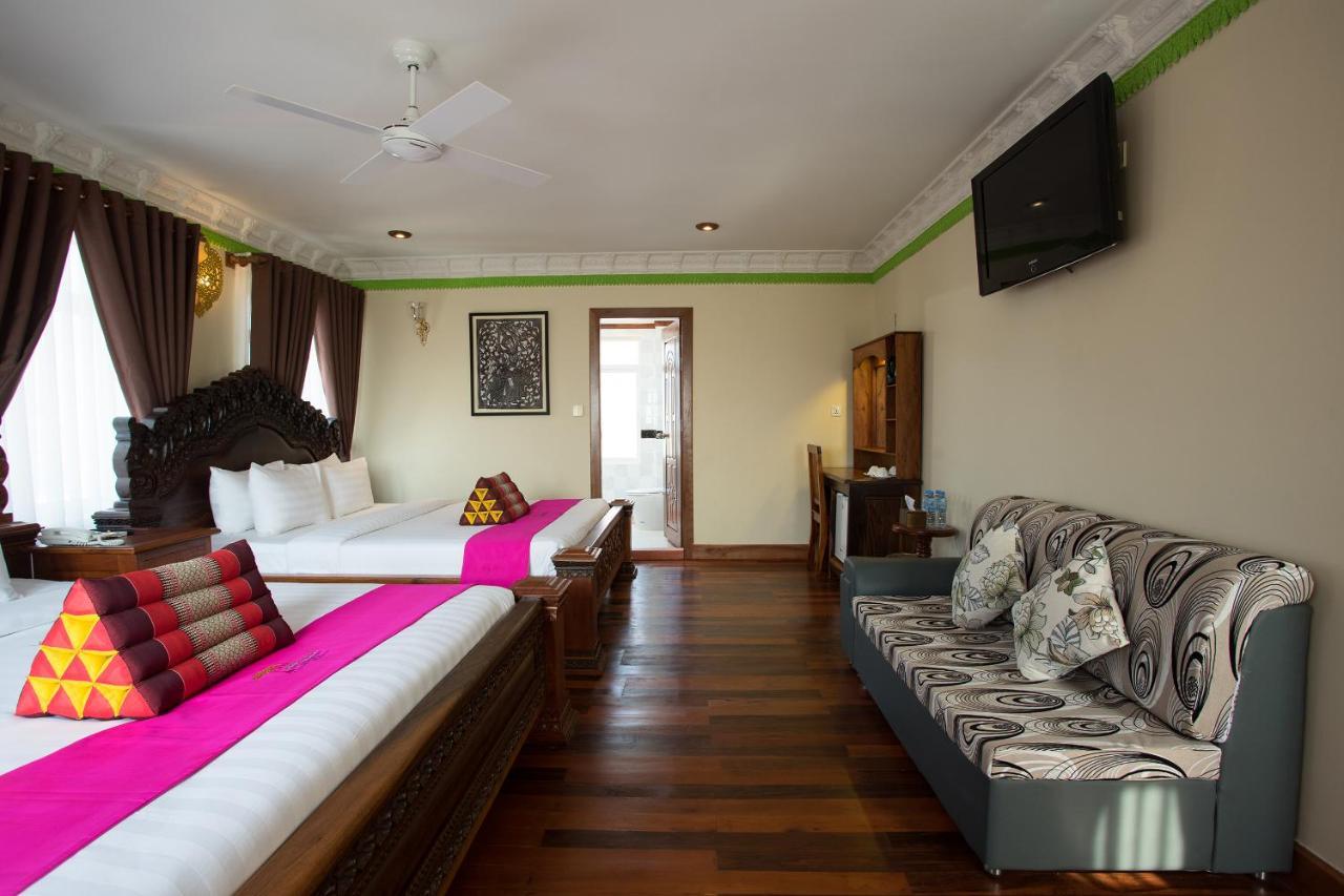 Okay Palace Hotel Phnom Penh Bagian luar foto