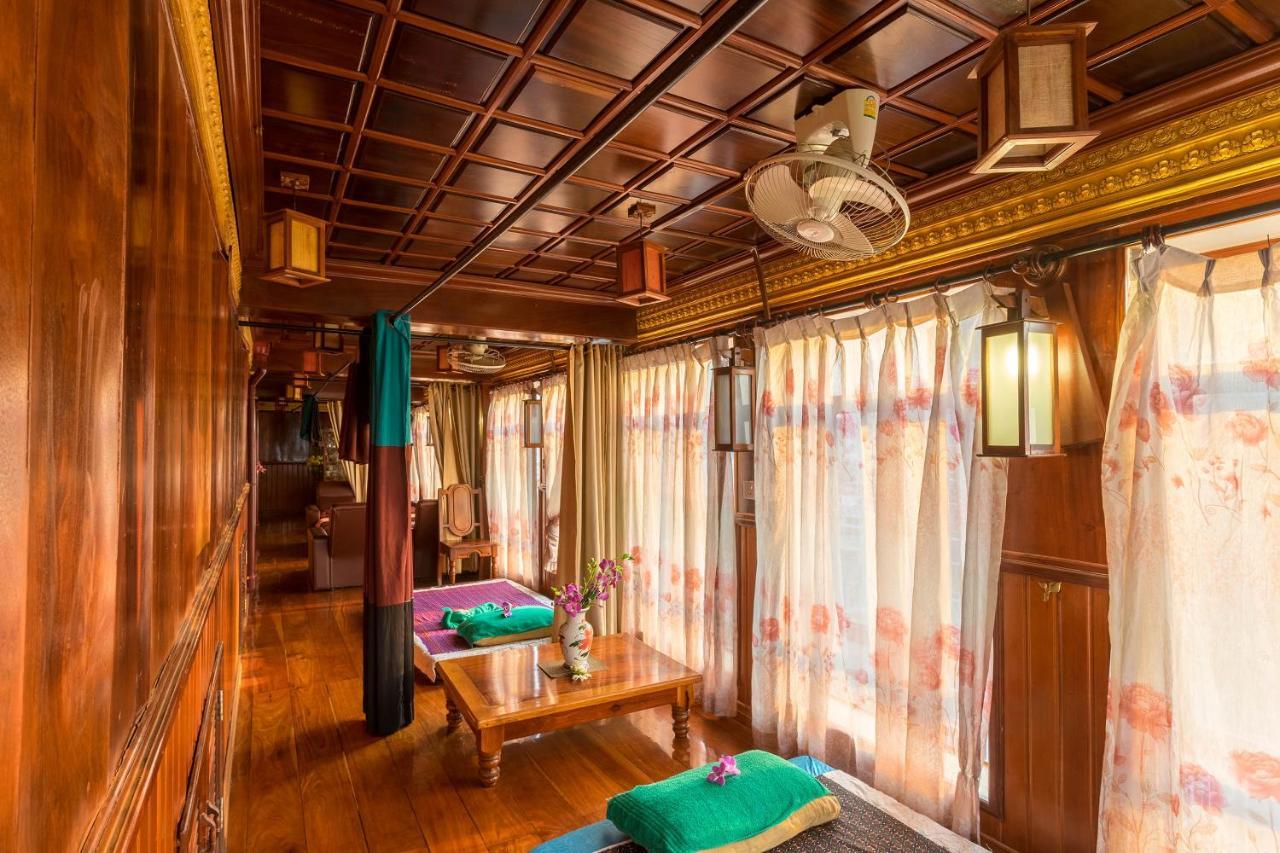 Okay Palace Hotel Phnom Penh Bagian luar foto